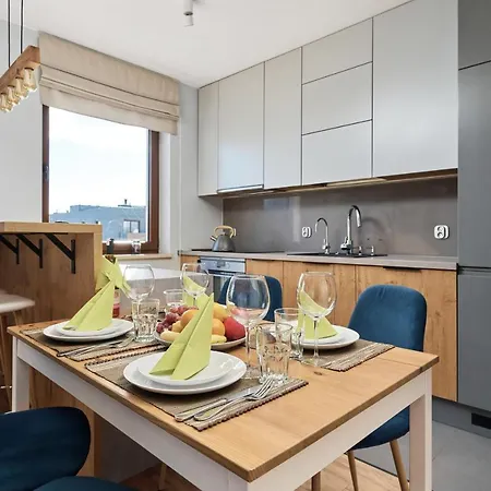 Apartament Tęczowa Old Town By Renters